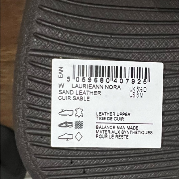 NEW CLARKS Laurieann Nora Sandal Size: 8 - Picture 8 of 8